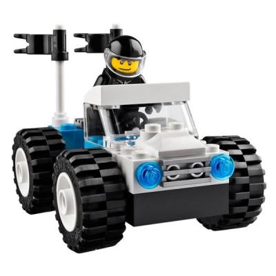 Bộ xếp hình LEGO 10655 Monster Trucks V29 (3)